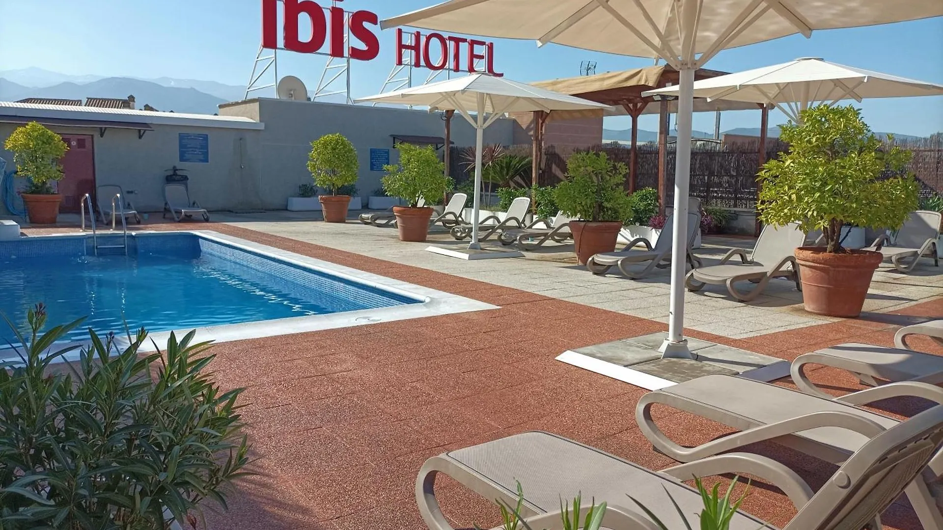 Ibis Granada Hotel