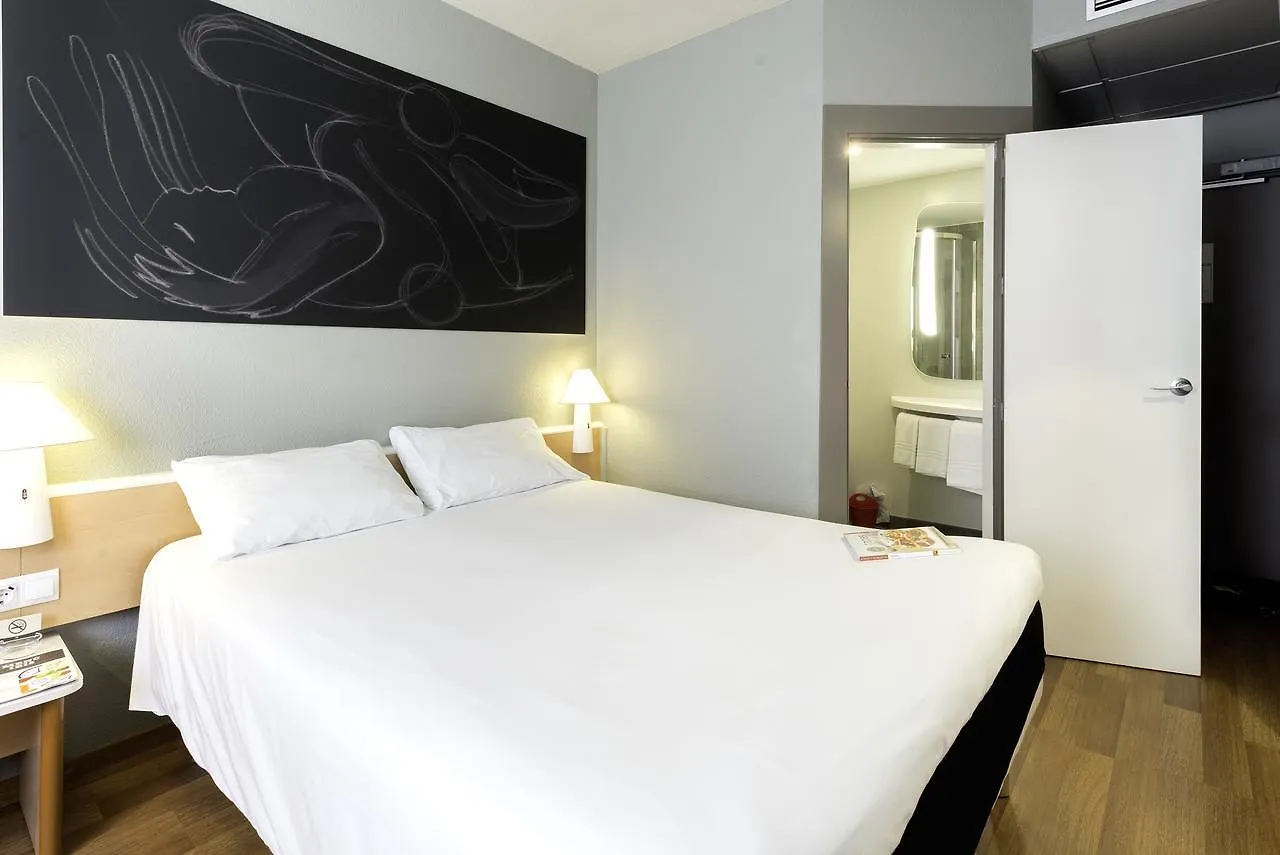 Ibis Granada Hotel