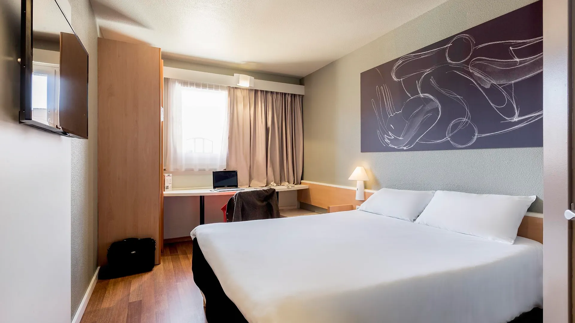 Ibis Granada Hotel