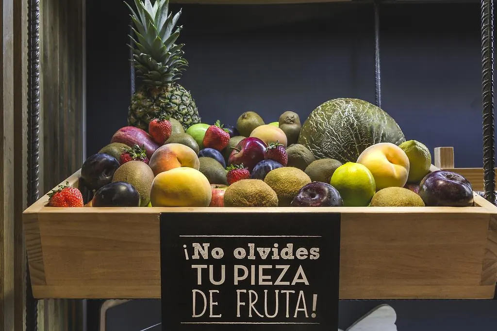 Ibis Granada Hotell